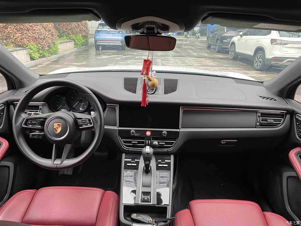 Porsche Macan, 2022 13