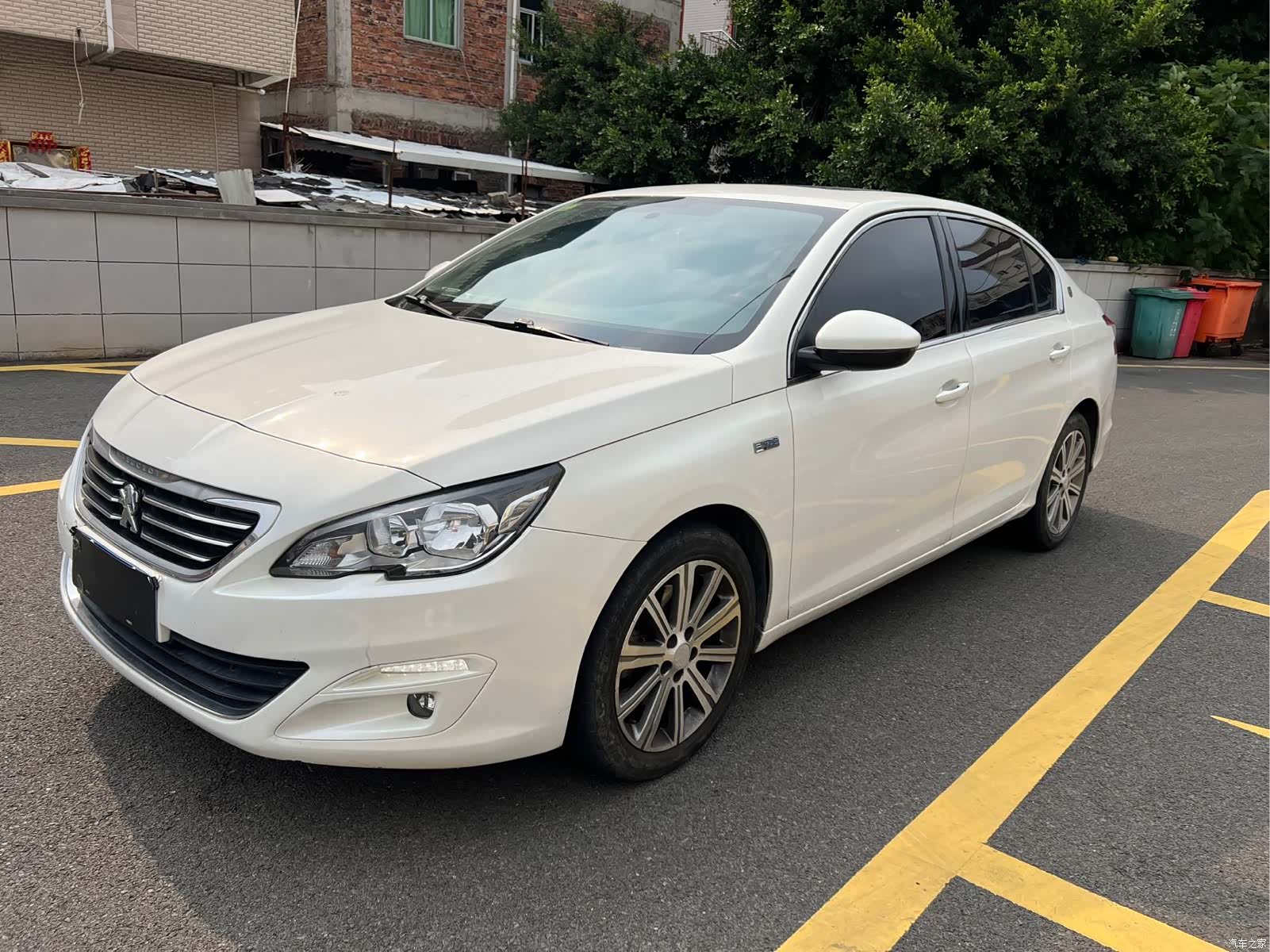 Peugeot 408, 2017 1