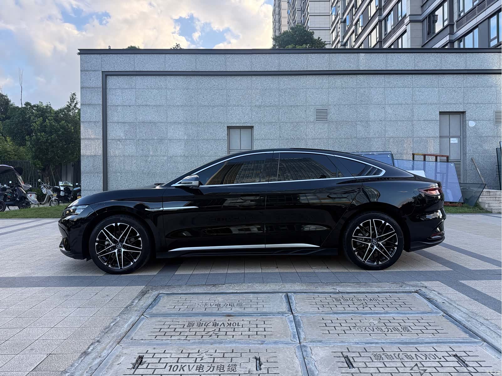 BYD Han, 2024 18