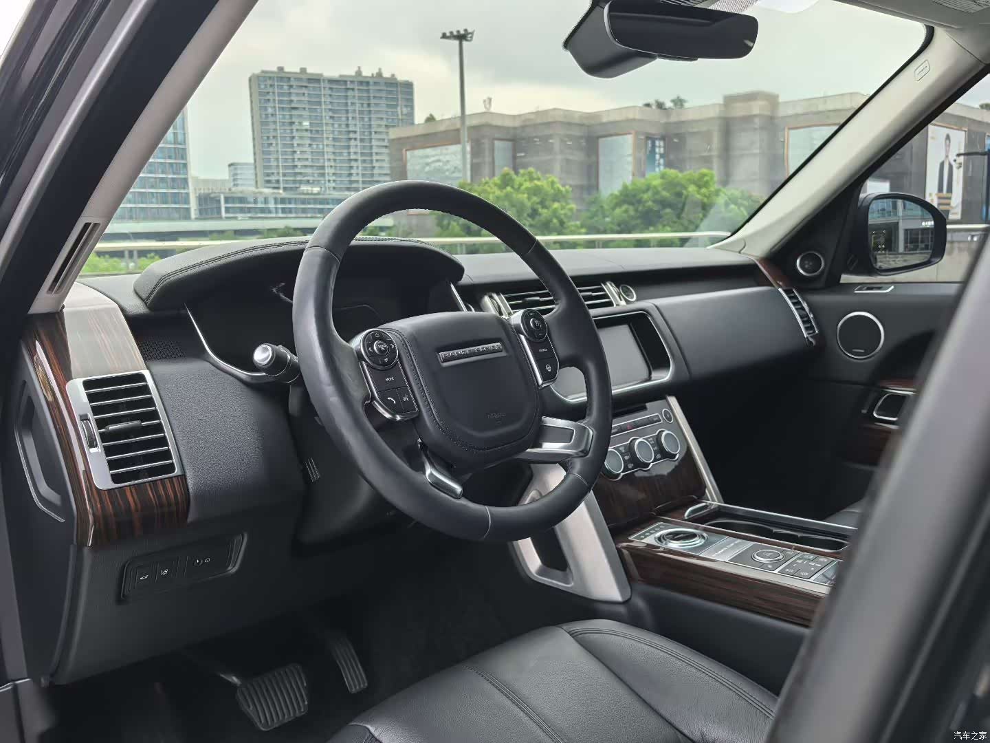 Land Rover Range Rover, 2018 все фото