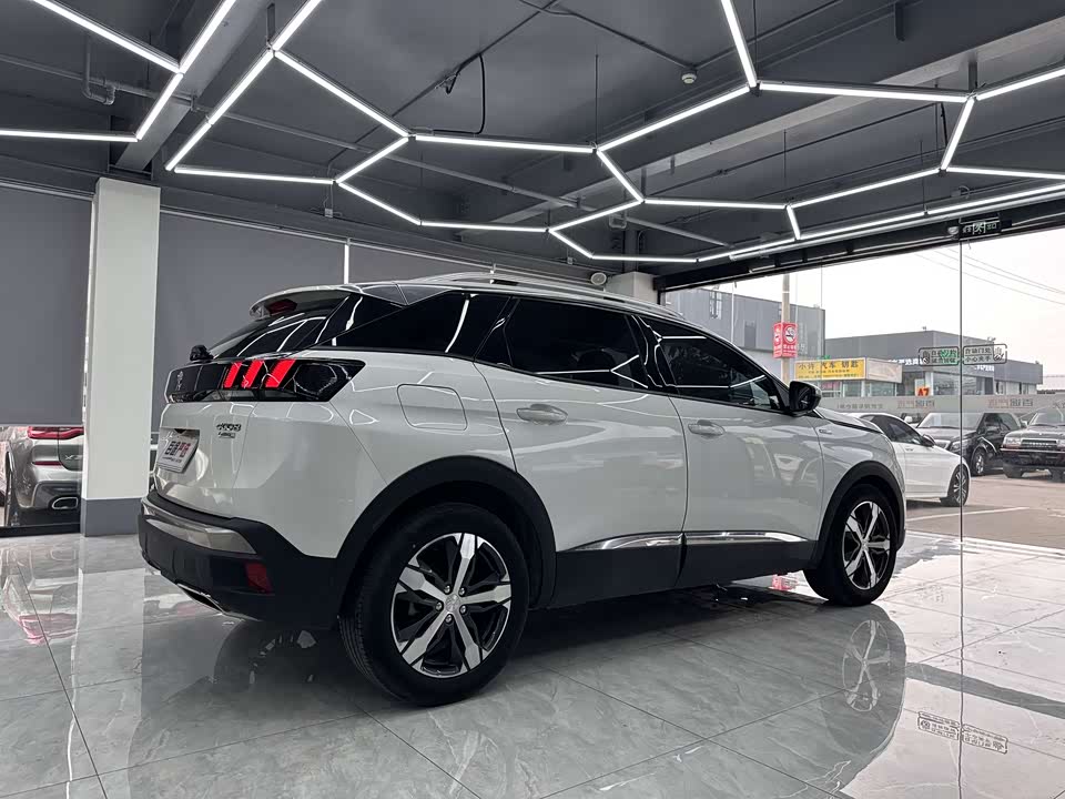 Peugeot 4008 Peugeot 4008