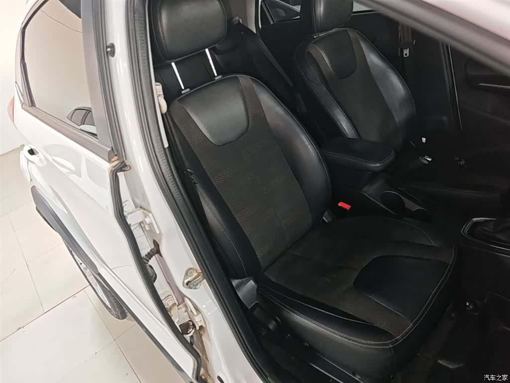 Chery 3x, 2020 25