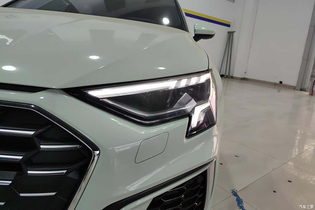Audi A3, 2023 все фото