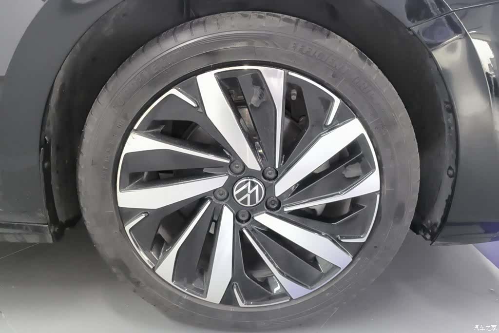 Volkswagen Passat, 2023 6