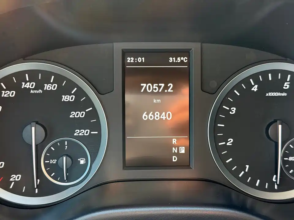 Mercedes-Benz Vito