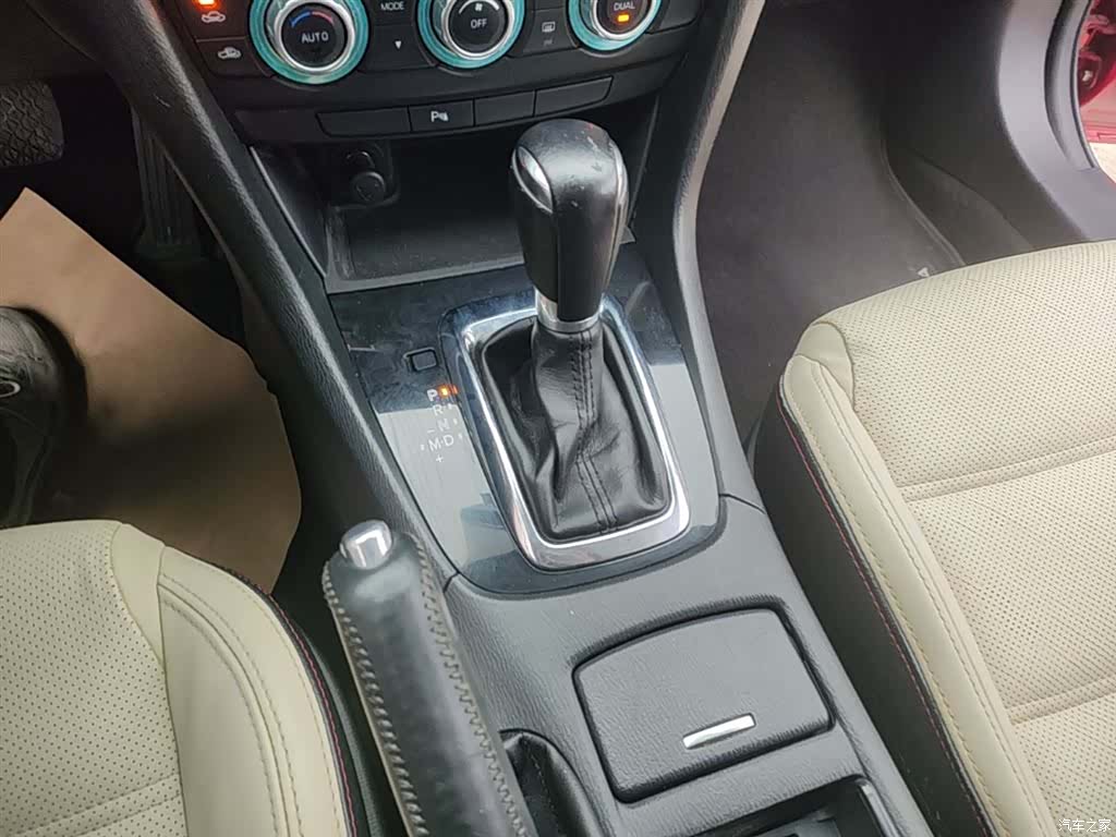Mazda Atenza, 2014 14