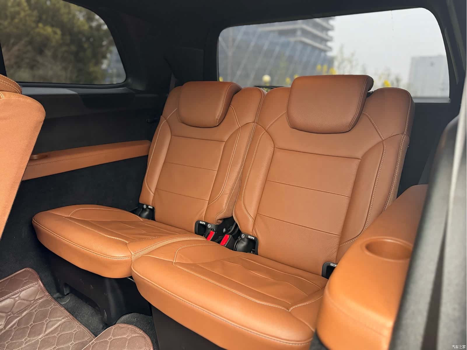 Mercedes-Benz GLS, 2018 16