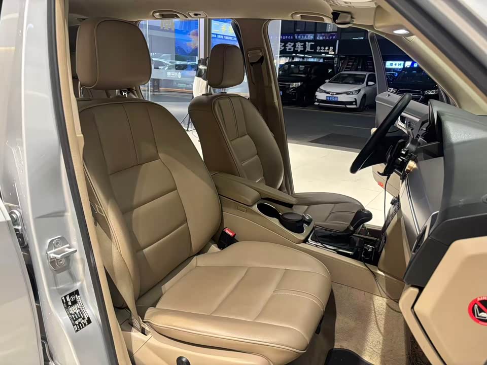 Mercedes-Benz GLK grade