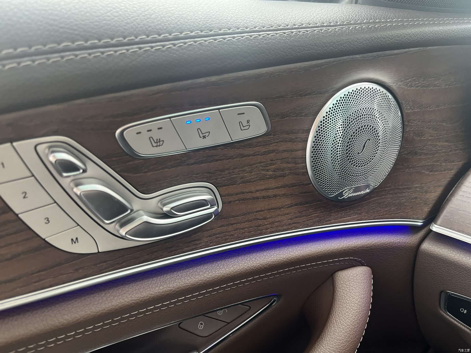 Mercedes-Benz E-Class, 2020 13