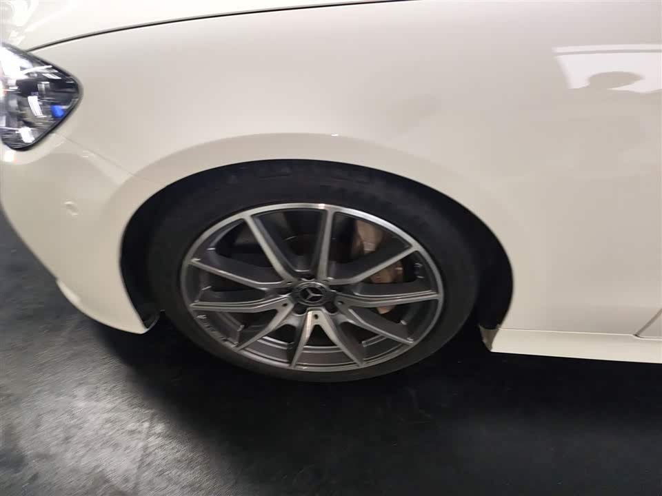 Mercedes-Benz E-class Mercedes-Benz E-class