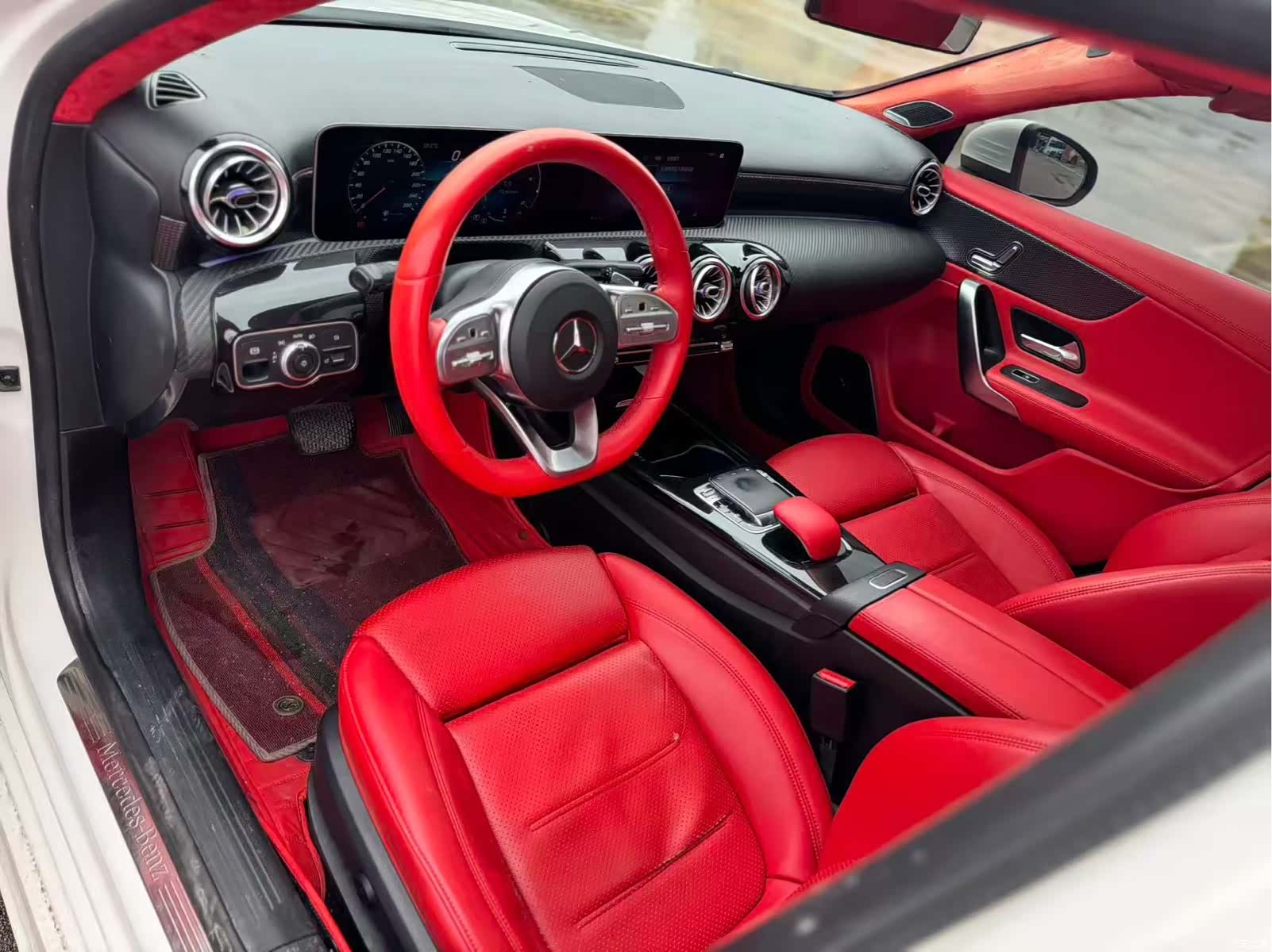 Mercedes-Benz A-Class, 2019 4