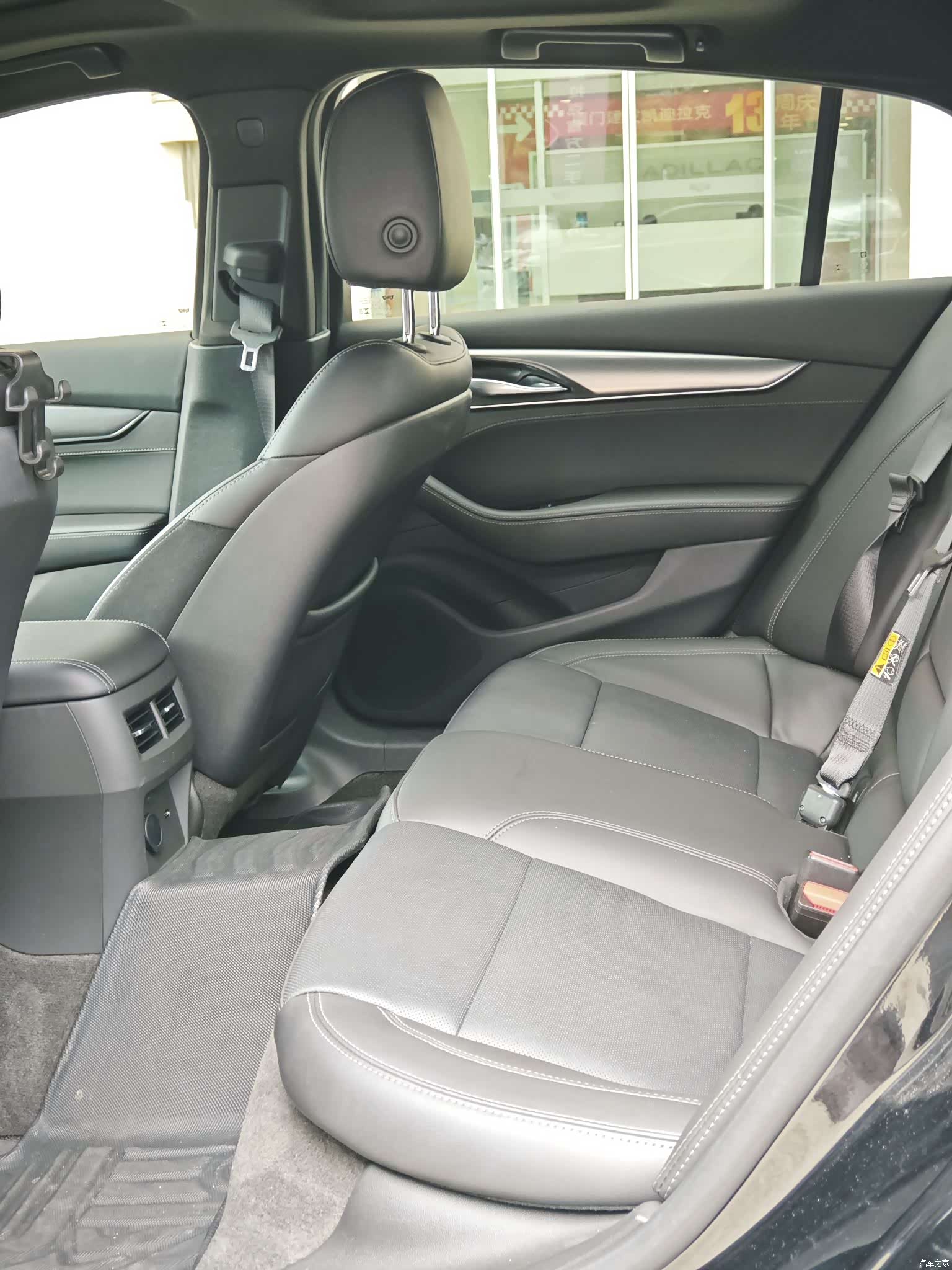 Cadillac CT5, 2023 9