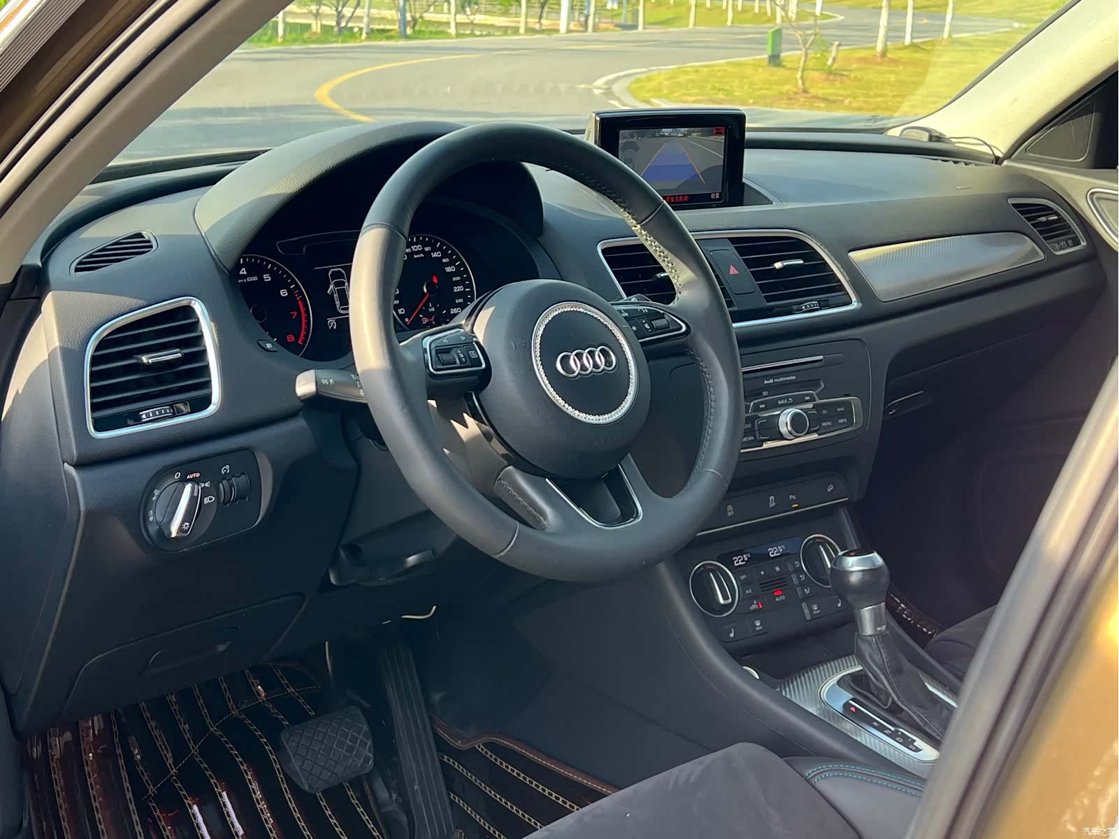 Audi Q3, 2018 6