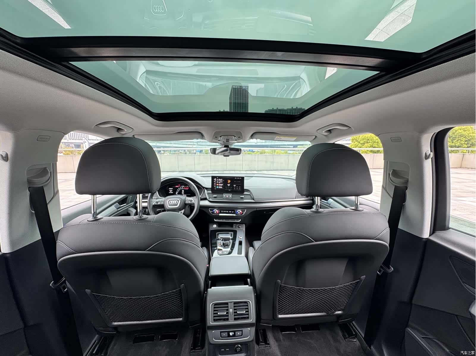 Audi Q5L, 2022 22