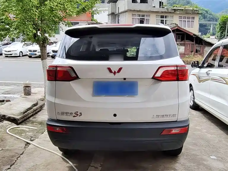 Wuling Wuling Hongguang S3