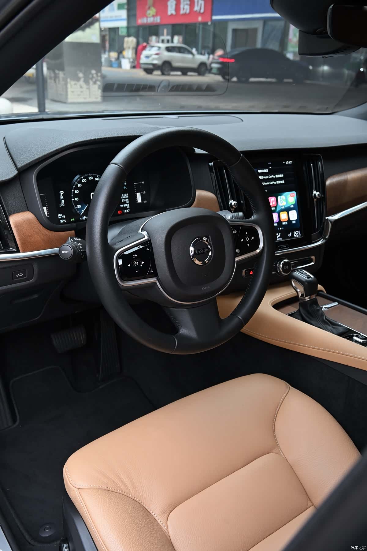 Volvo S90, 2018 27