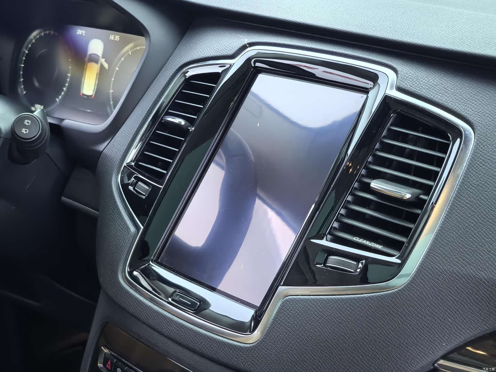 Volvo XC90, 2016 6