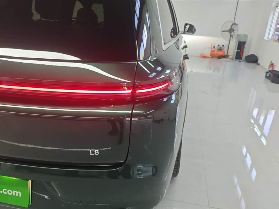 Li Auto Ideal L8