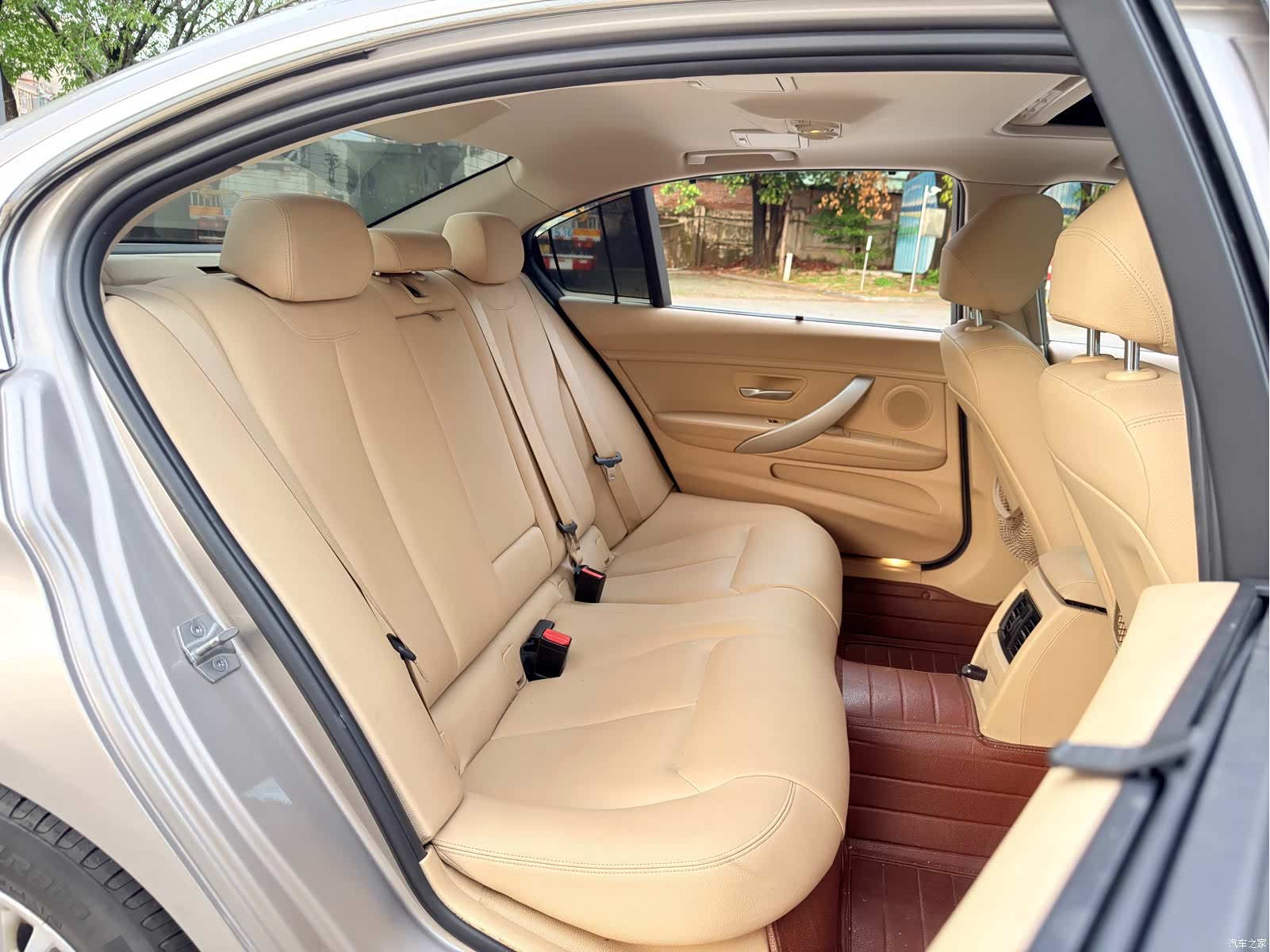 BMW 3 Series, 2015 16