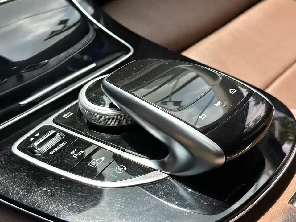 Mercedes-Benz E-class Mercedes-Benz E-class
