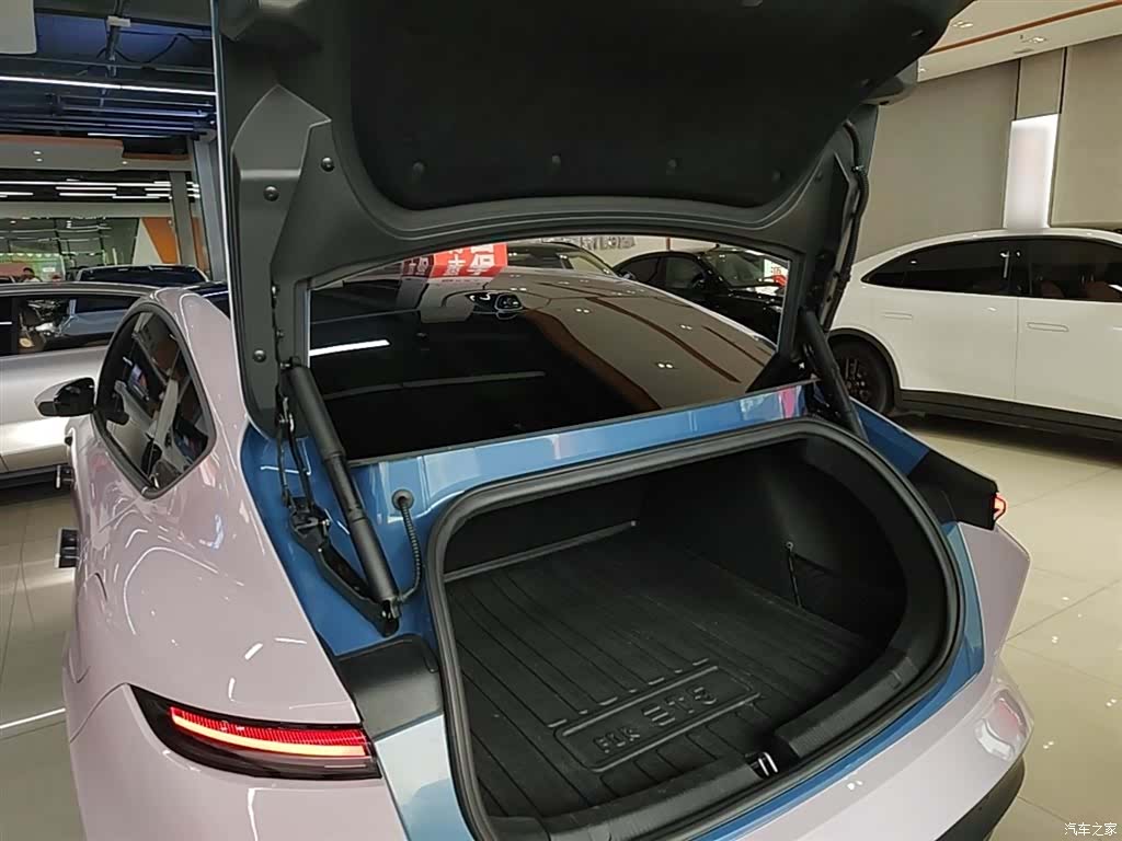 NIO ET5, 2023 19