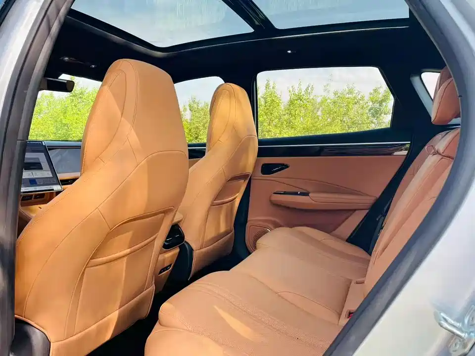 Geely Galaxy Galaxy L7