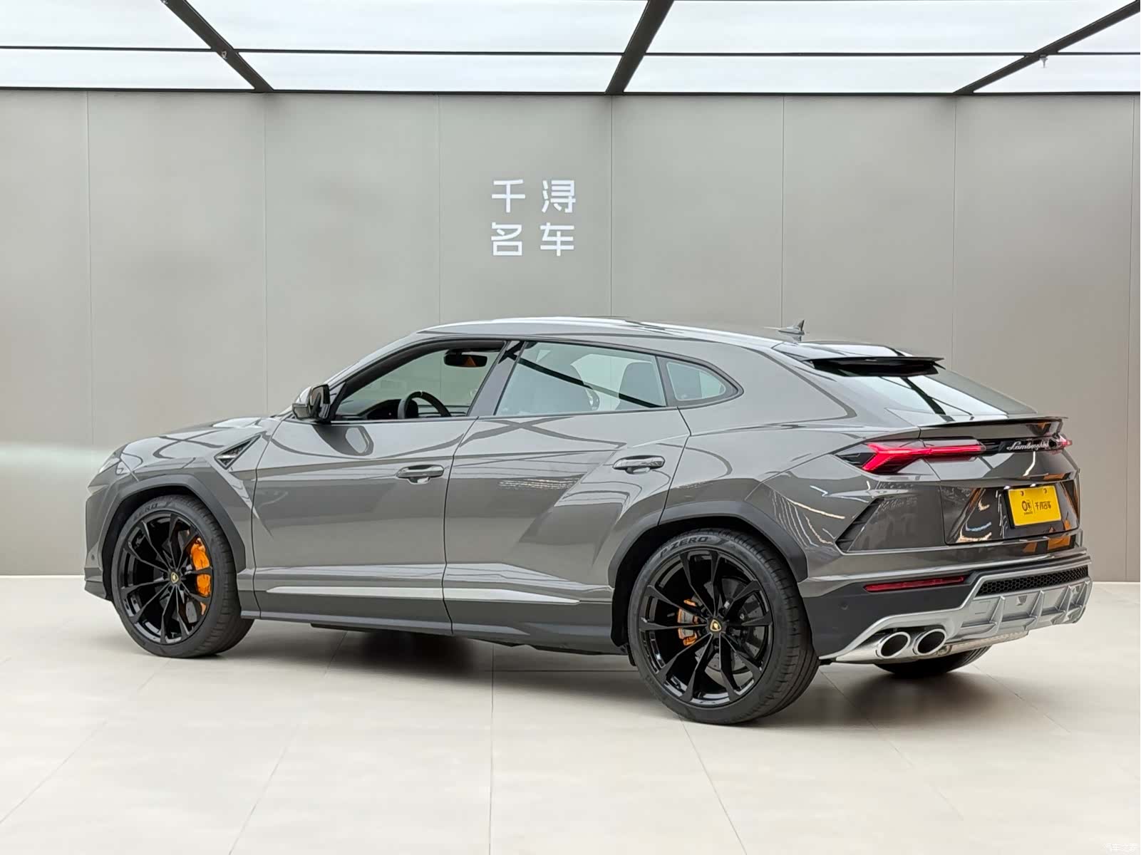 Lamborghini Urus, 2022 17