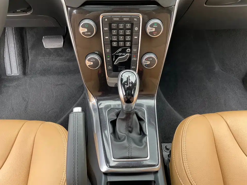 Volvo V40 Volvo V40