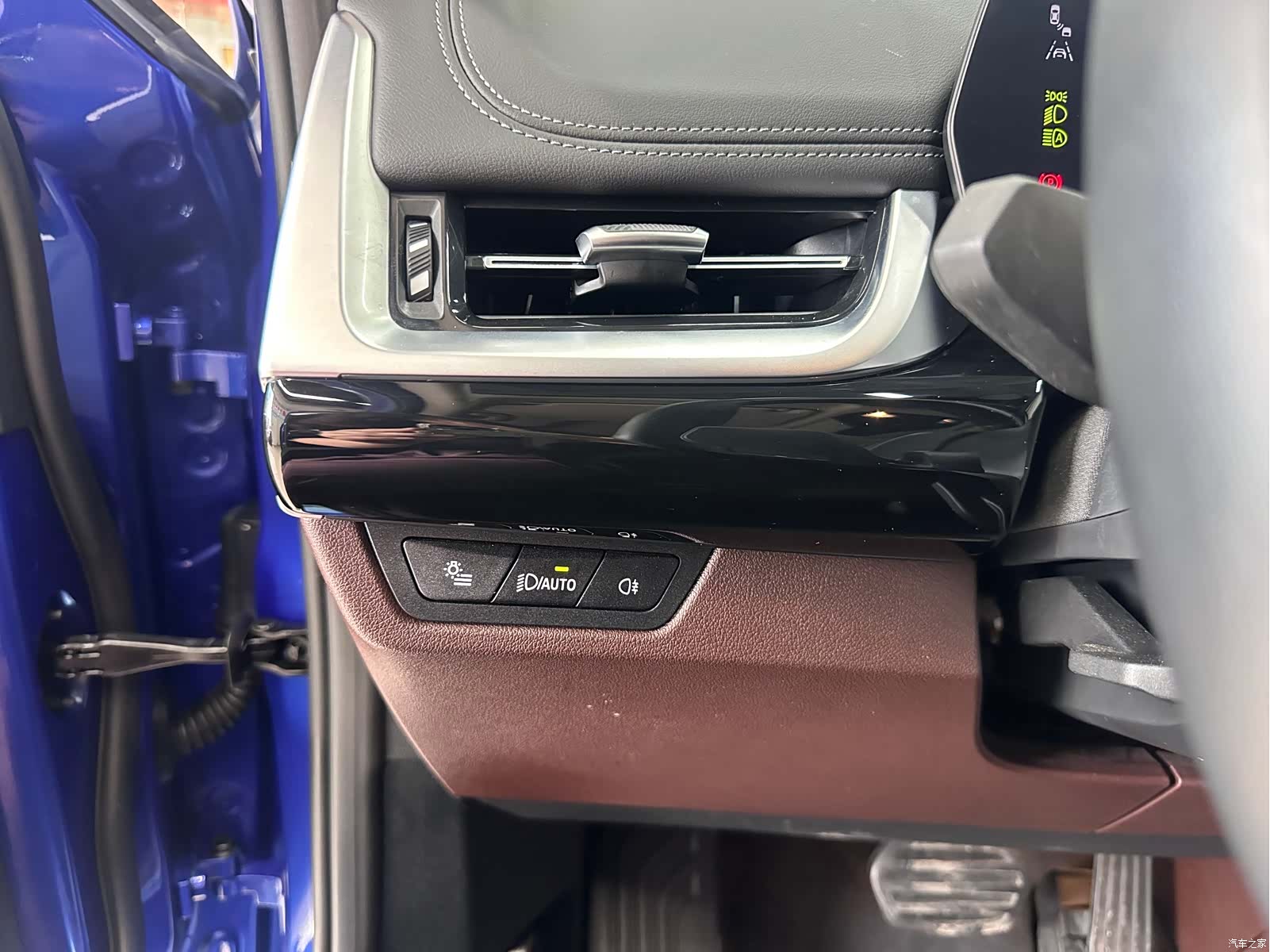BMW X1, 2023 8