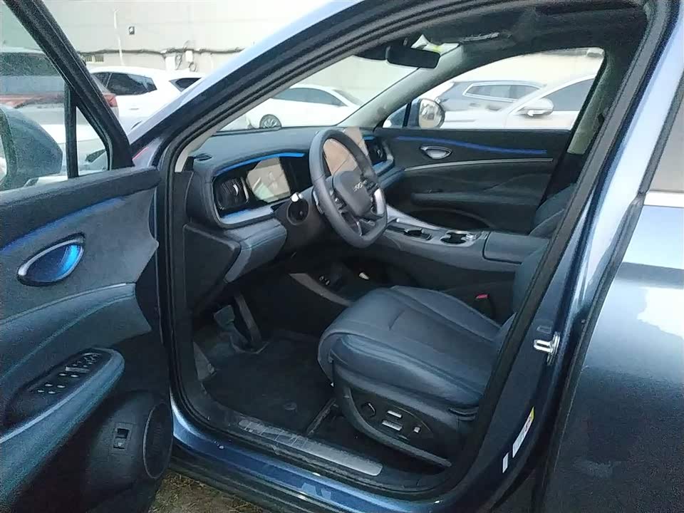 BYD Sea Lion 07 DM-i