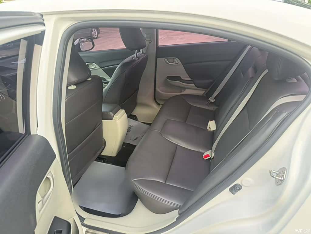 Honda Civic, 2016 10