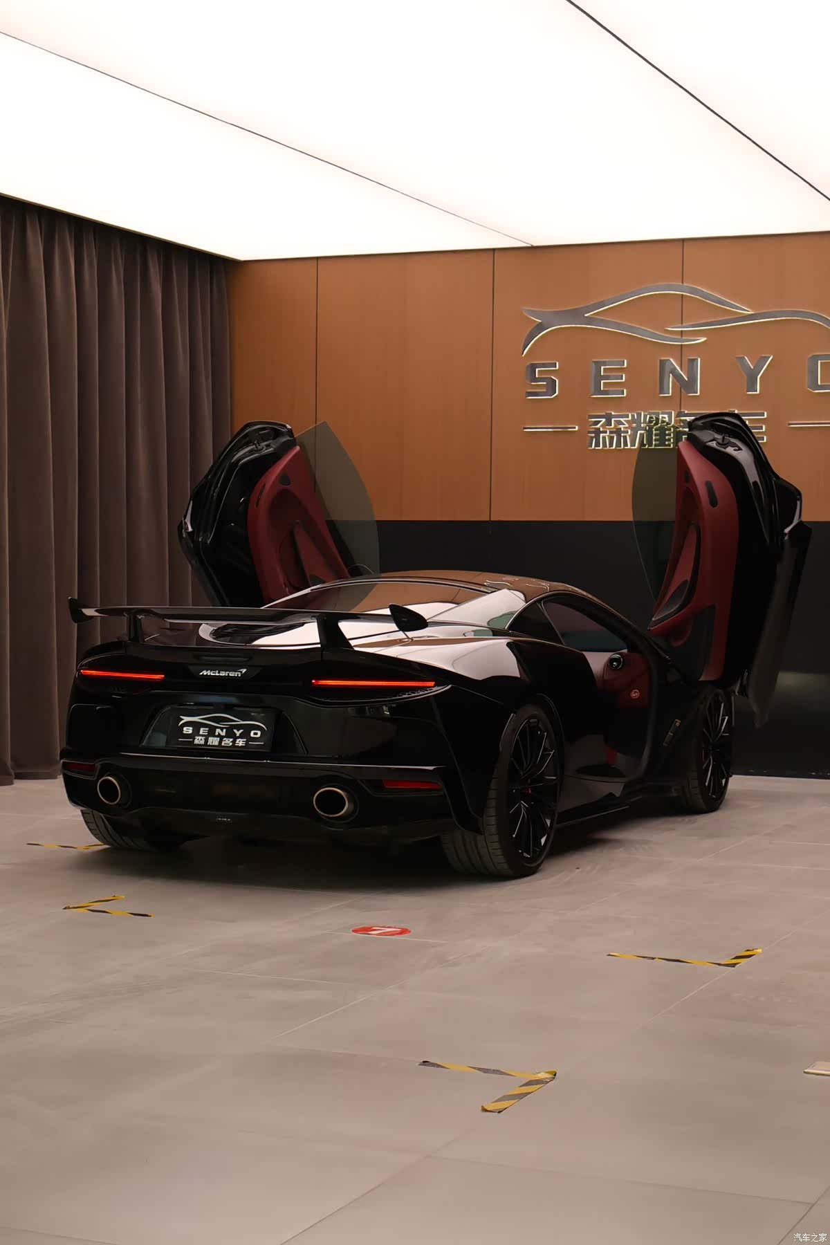 McLaren GT, 2022 7