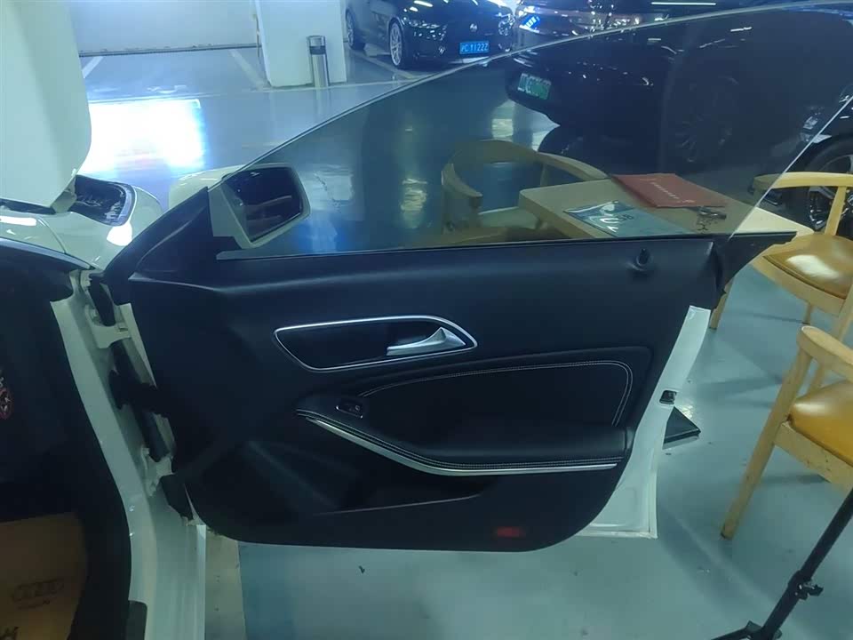 Mercedes-Benz CLA