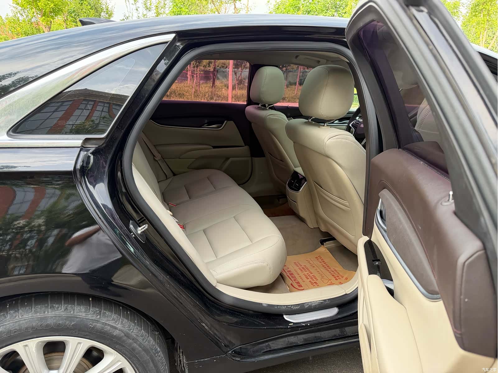 Cadillac XTS, 2017 13