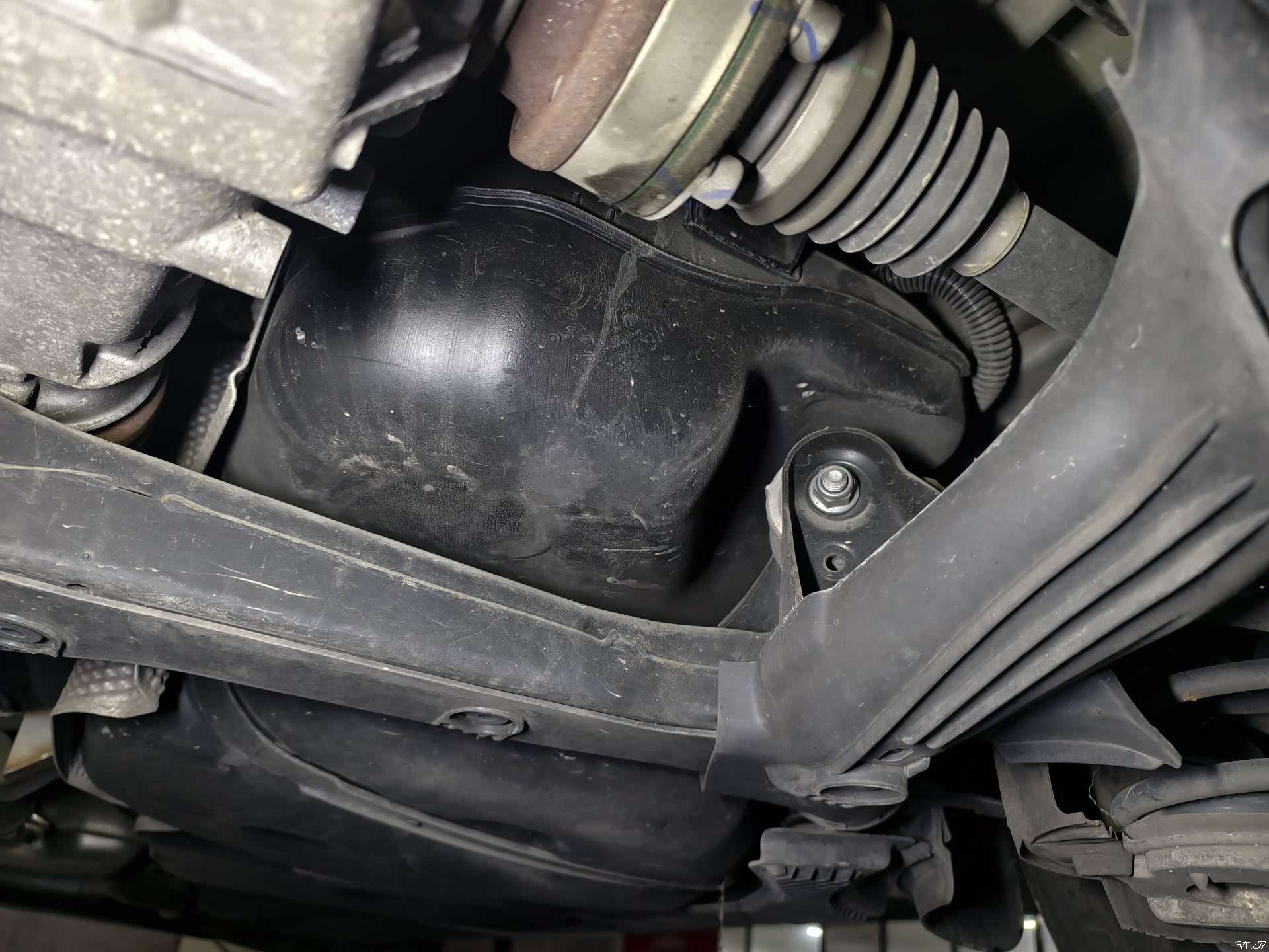 Audi Q5, 2015 37
