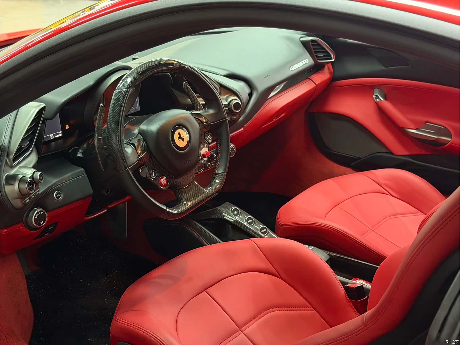 Ferrari 488, 2016 10