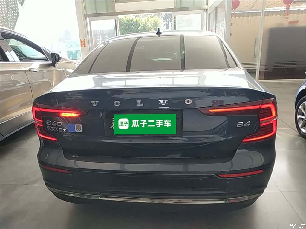 Volvo S60, 2023 6