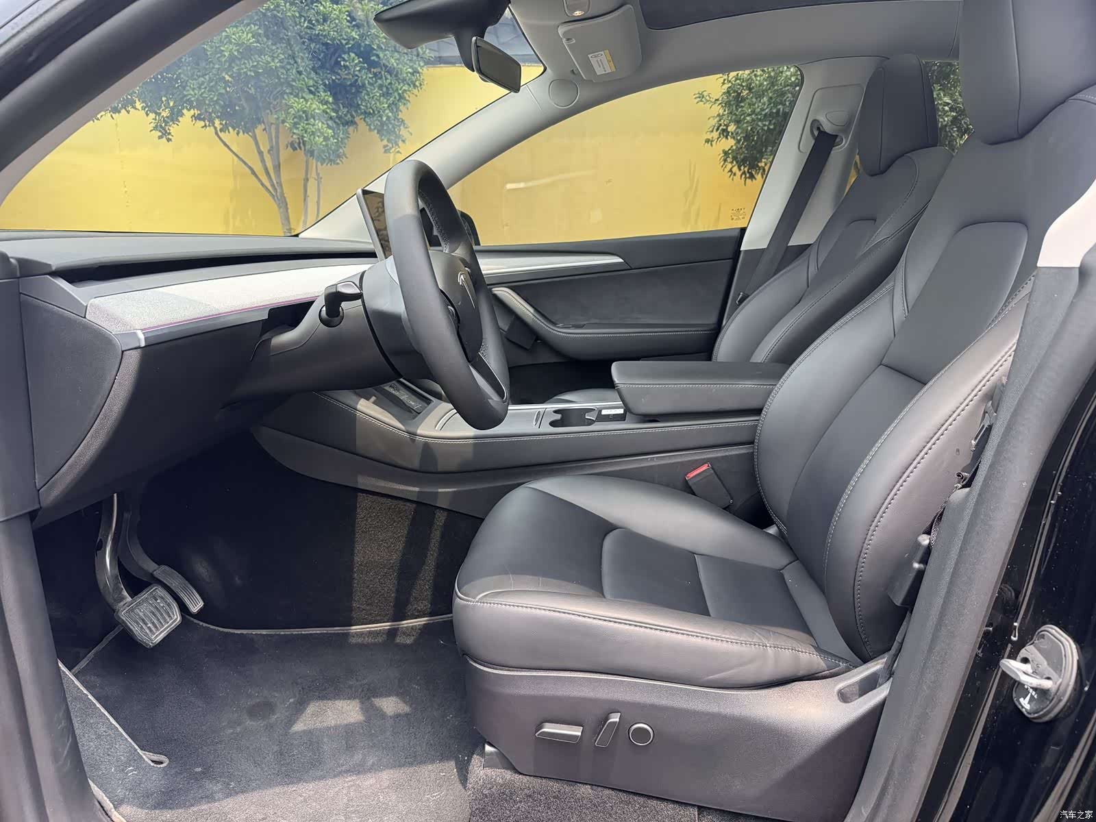 Tesla Model Y, 2023 8
