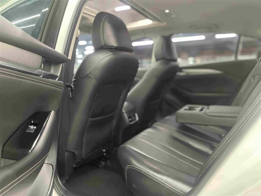 Mazda Atenza, 2021 15