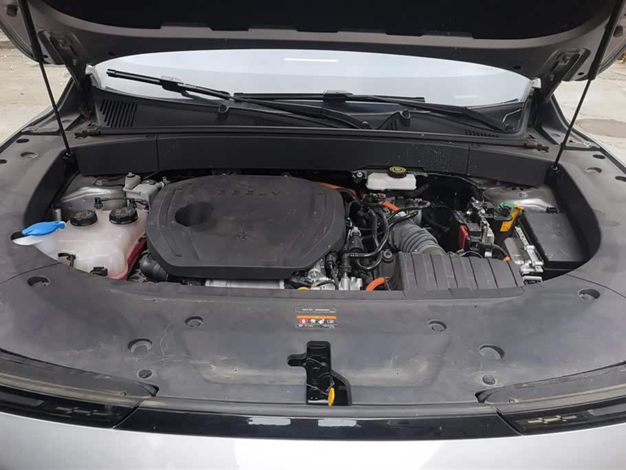 Geely Galaxy Galaxy L7