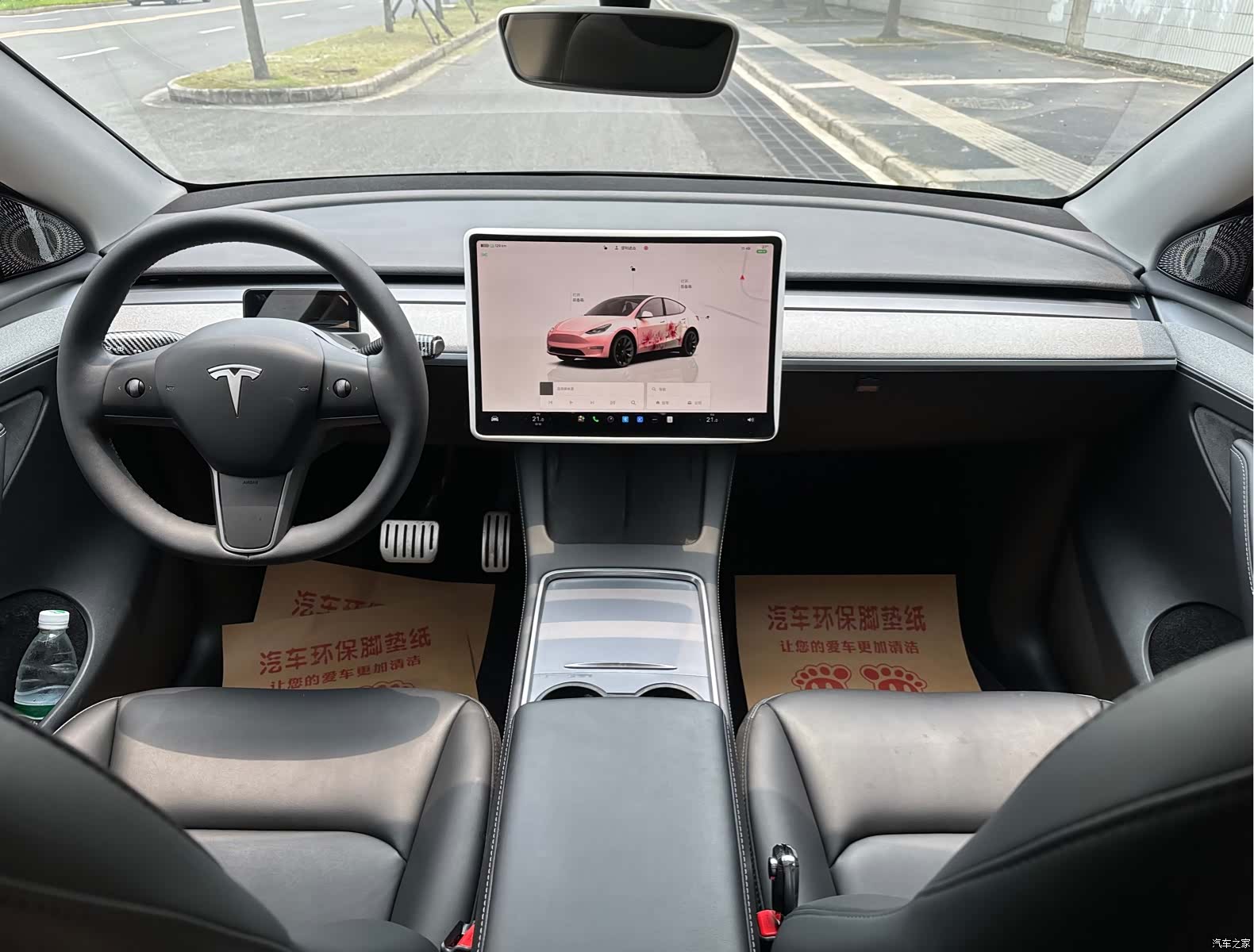 Tesla Model Y, 2024 13