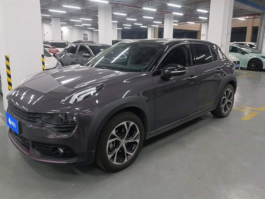 Lynk & Co 02