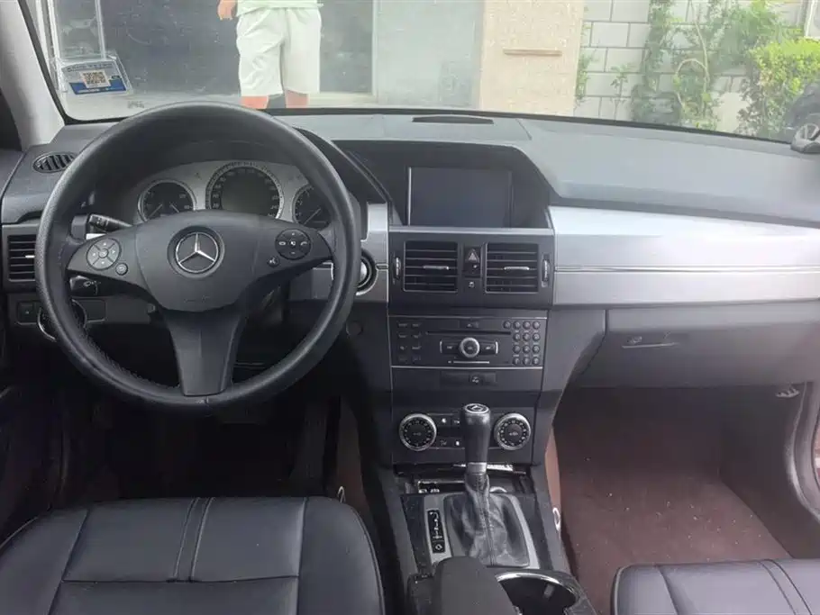 Mercedes-Benz GLK grade