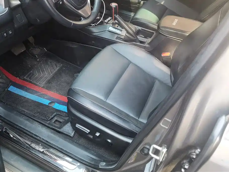 Toyota RAV4 Rongfang