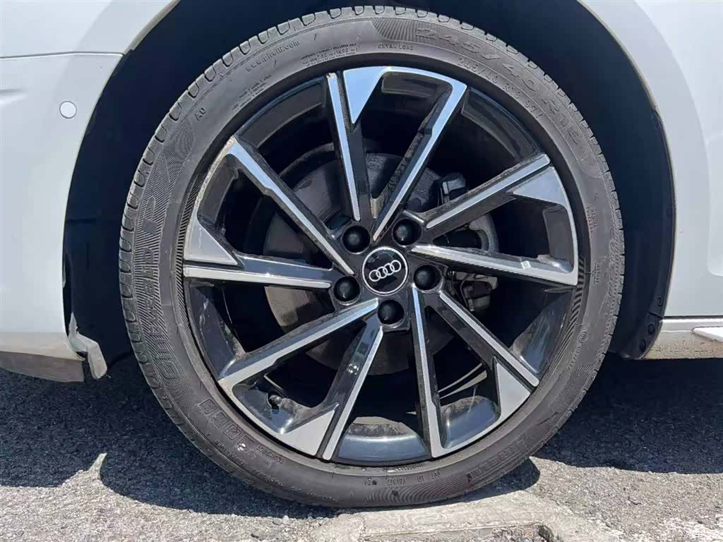 Audi A4L, 2022 19