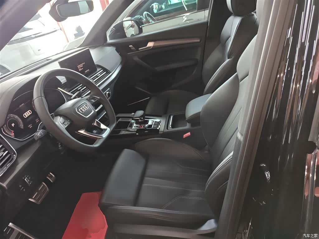 Audi Q5L, 2024 11