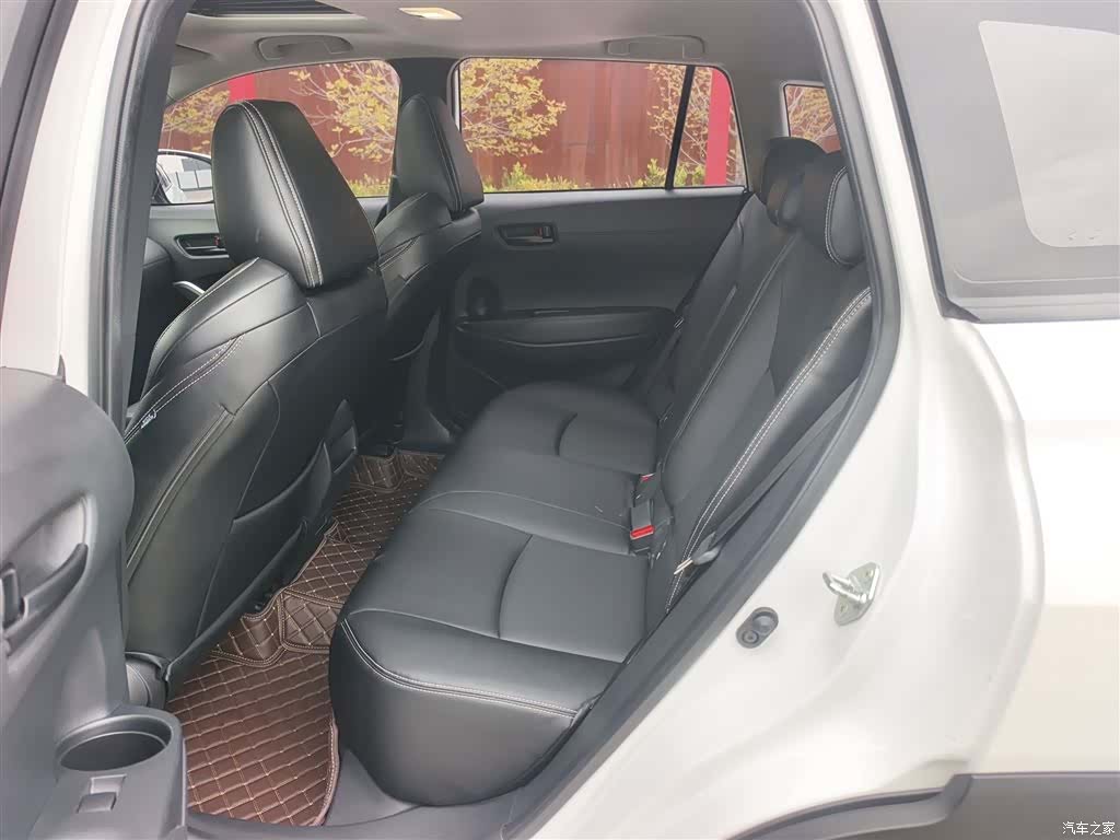 Toyota Frontlander, 2023 20