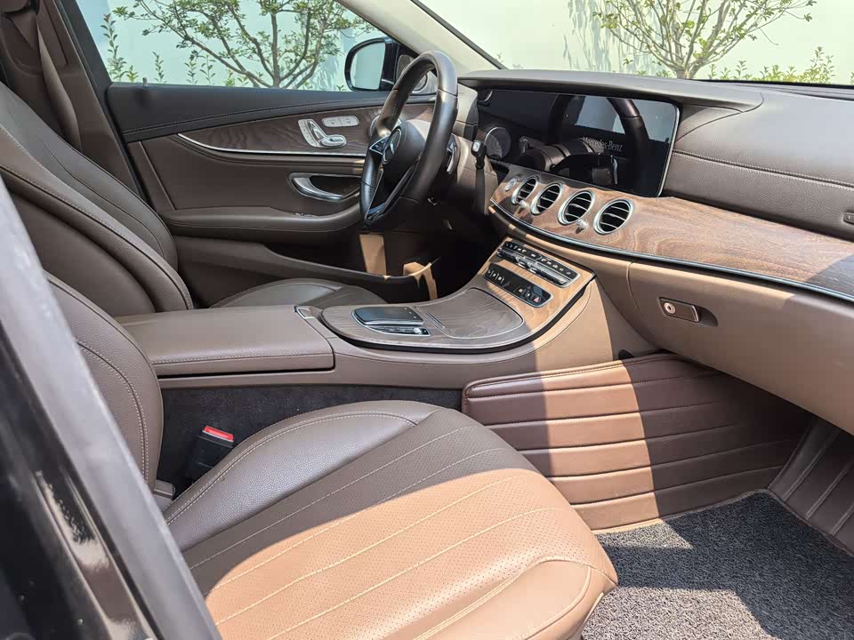 Mercedes-Benz E-class Mercedes-Benz E-class