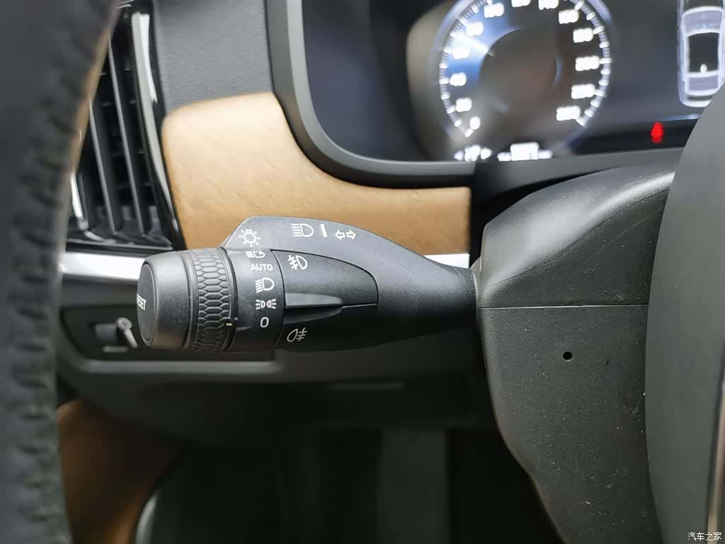 Volvo S90, 2020 21