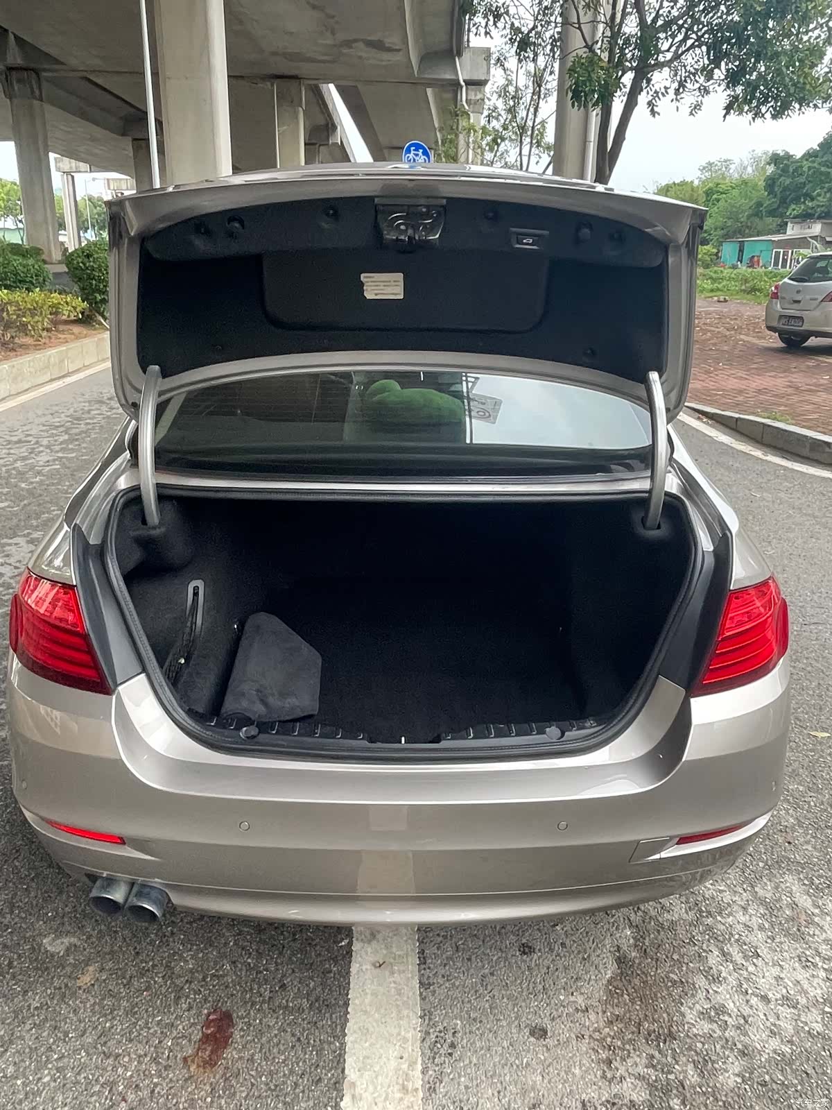 BMW 5 Series, 2016 12